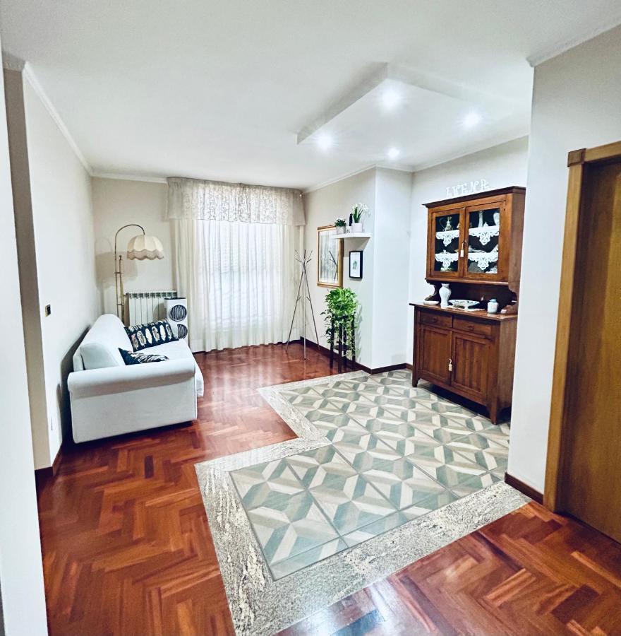 Luena Home Luxury Apartment Brusciano エクステリア 写真